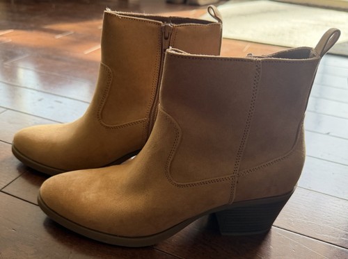 Old Navy Women's Size 8 Sand Faux-Suede Western Booties - photo 4