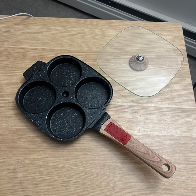 Egg Frying Pan / Pancake Pan with Detachable Handle - photo 2