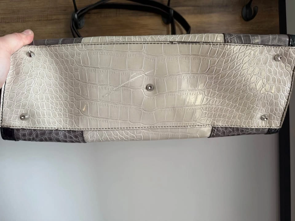 Vintage Guess Purse - photo 3