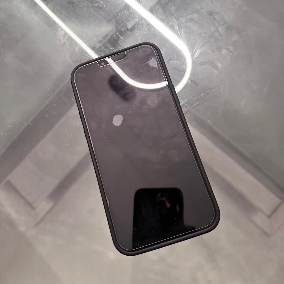 iPhone 13 PRO MAX 256 GB + screen protector + case - photo 5