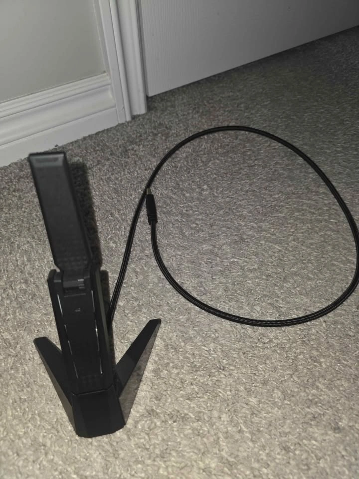 MSI AXE5400 WiFi 6E USB Adapter - photo 2
