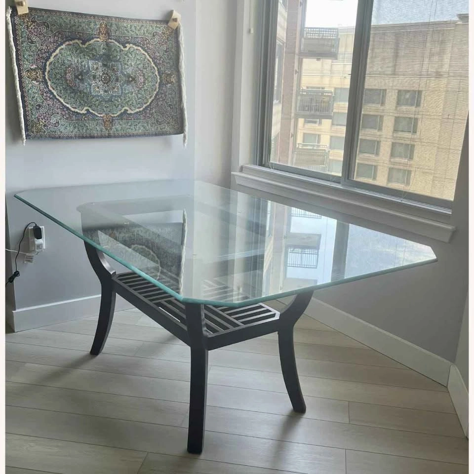 Glass dining table - photo 4
