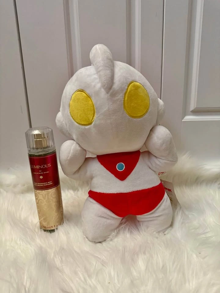 Ultraman M78 Fluffy Seated Plush