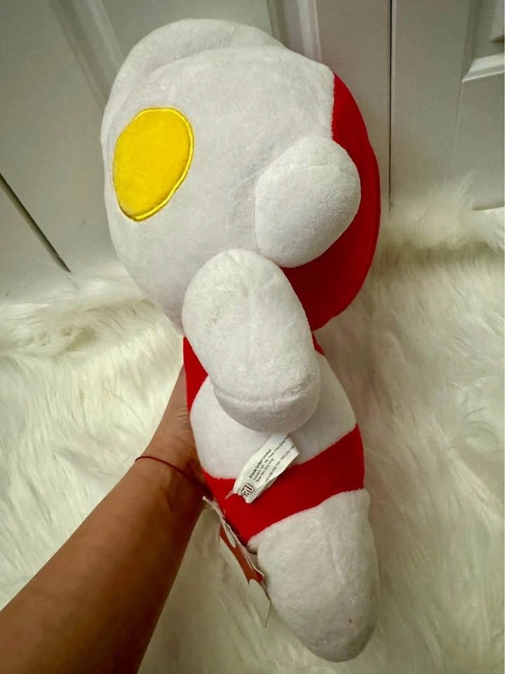 Ultraman M78 Fluffy Seated Plush - photo 3
