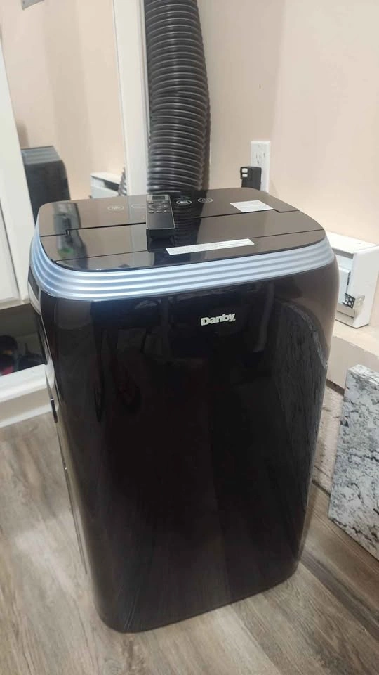 Danby Portable Air Conditioner - photo 3