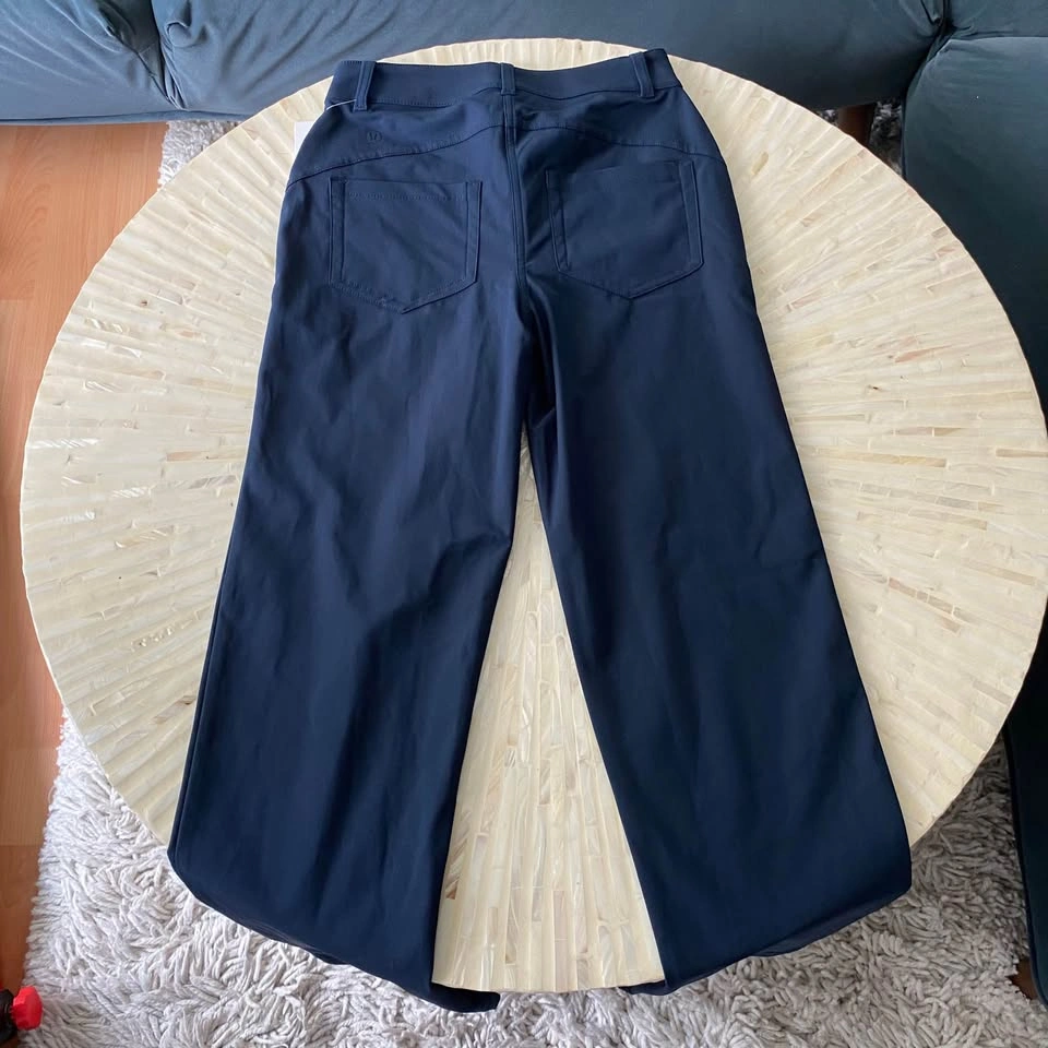 NWT Lululemon City Sleek 5 Pocket Wide-Leg Pant - True Navy - photo 4