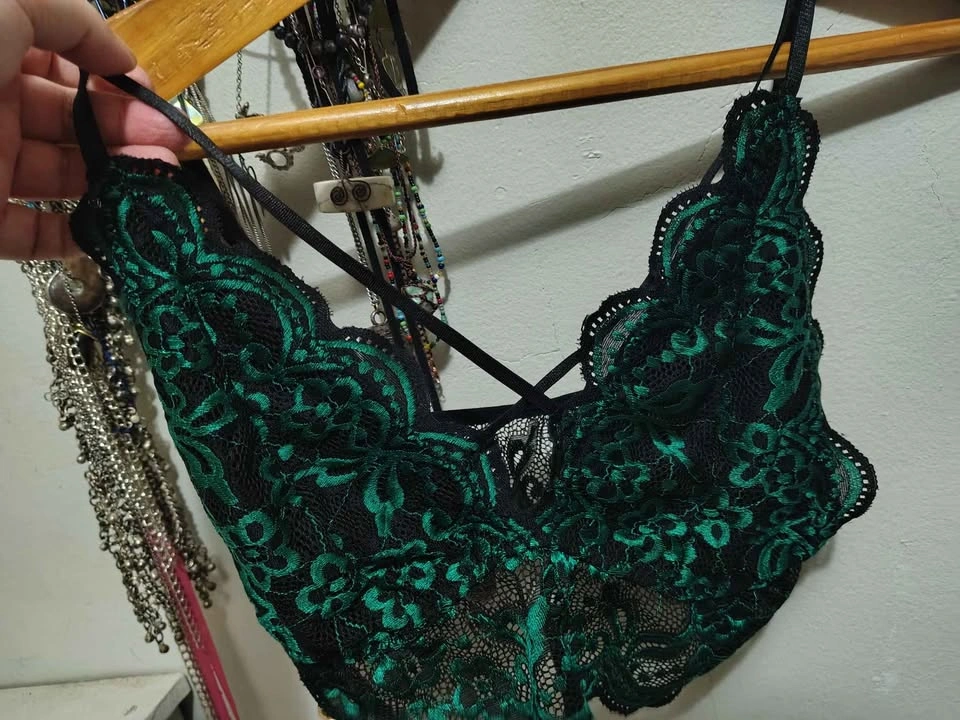 Medium - green and black lace strappy bralette - photo 3