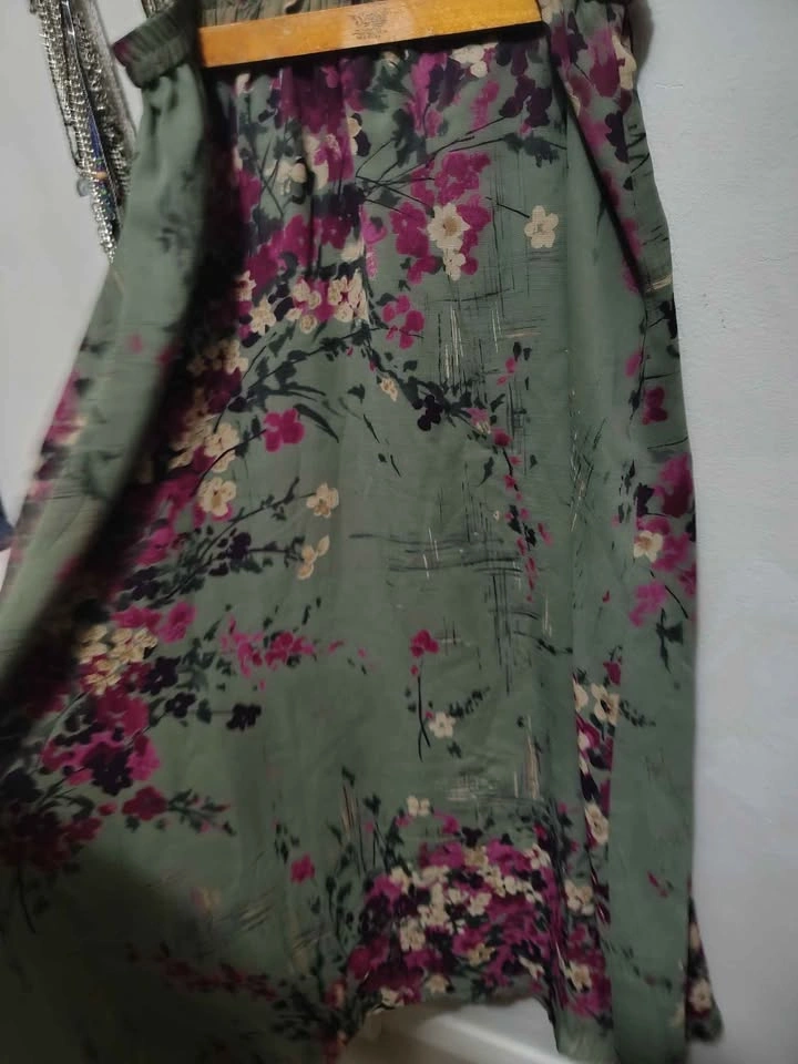Sz M/L - Green Floral Maxi Skirt - photo 2