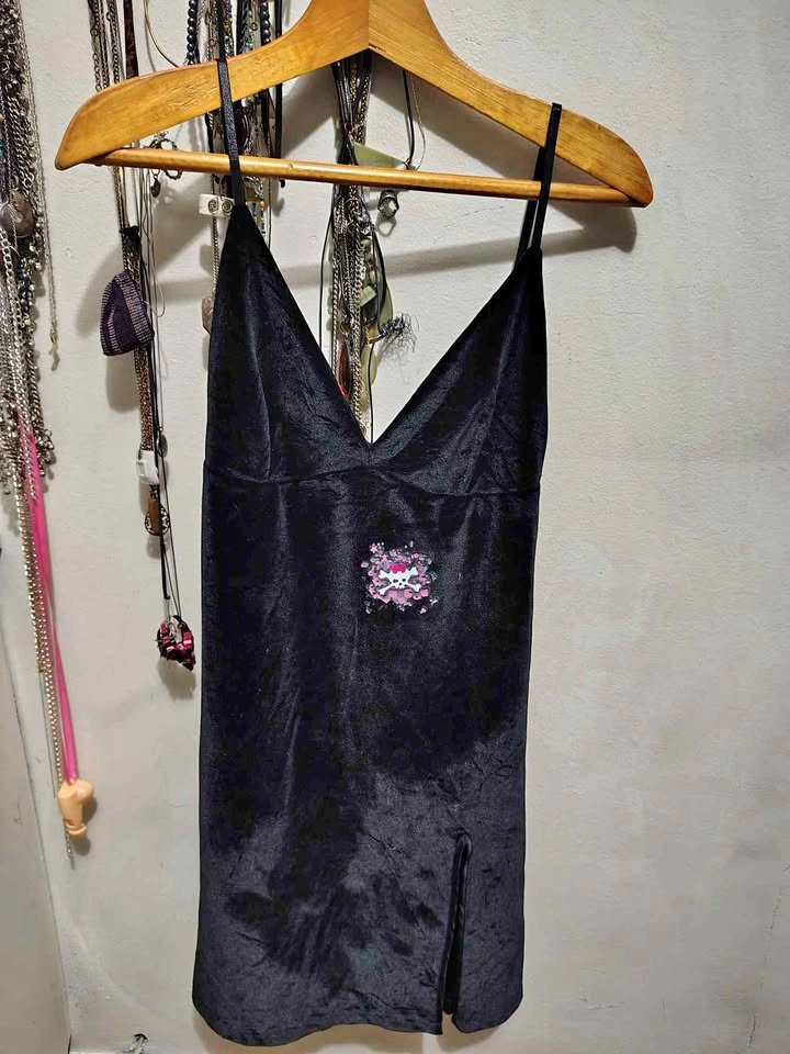 Sz S - Black Velvet Mini Dress With Skull And Slit