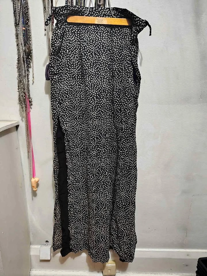Asian Size M - Split Leg Pants With Leaf Print