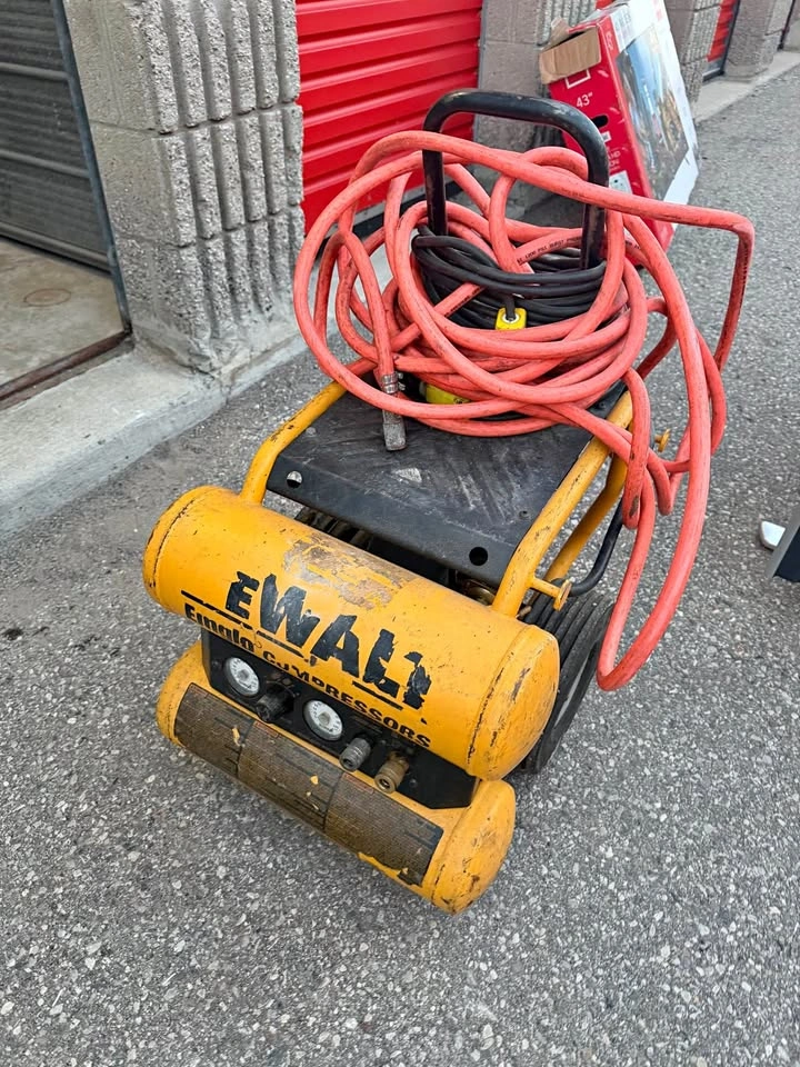 DeWalt Emglo Air Compressor – Heavy Duty Portable
