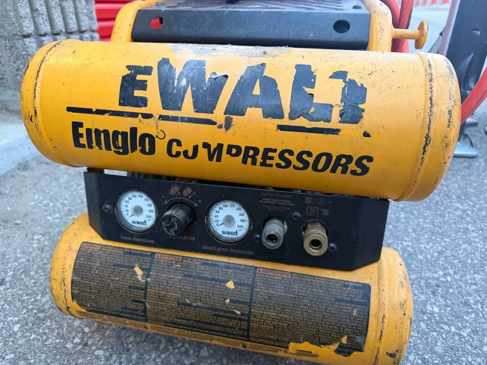 DeWalt Emglo Air Compressor – Heavy Duty Portable - photo 3