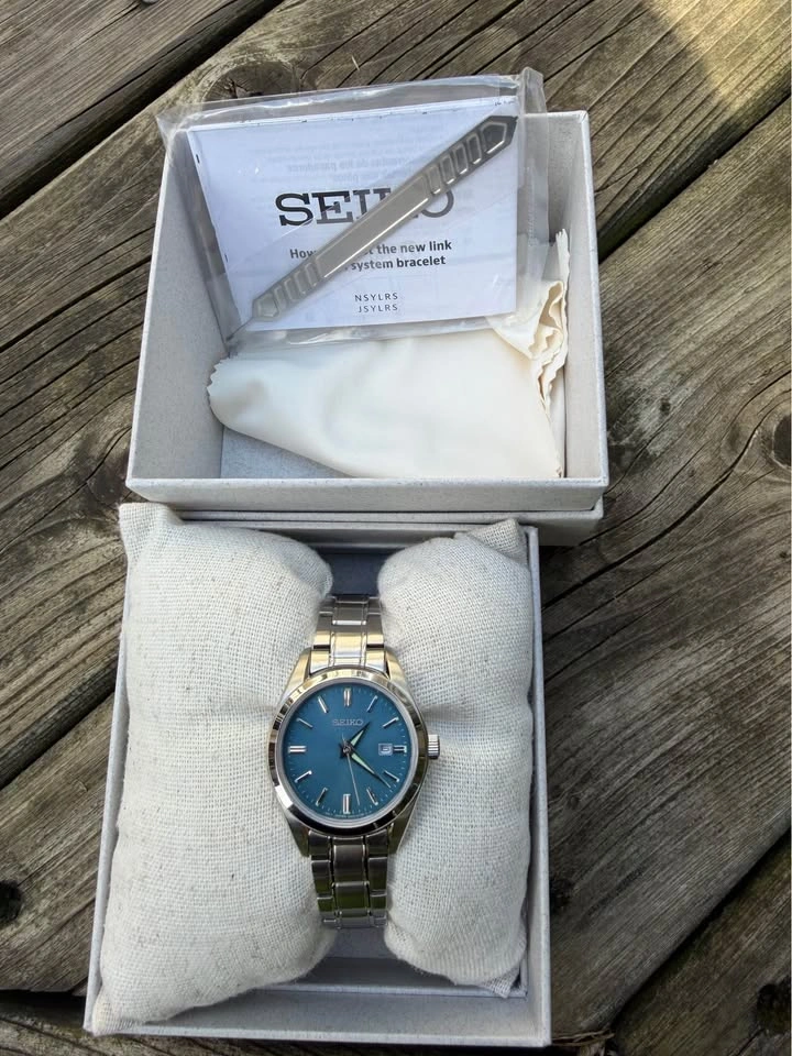Seiko Women’s Blue Dial Quartz Watch – Ref. 6N22-00K0 - photo 3
