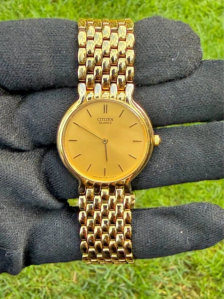 Vintage Citizen Quartz – Gold-Tone Dress Watch