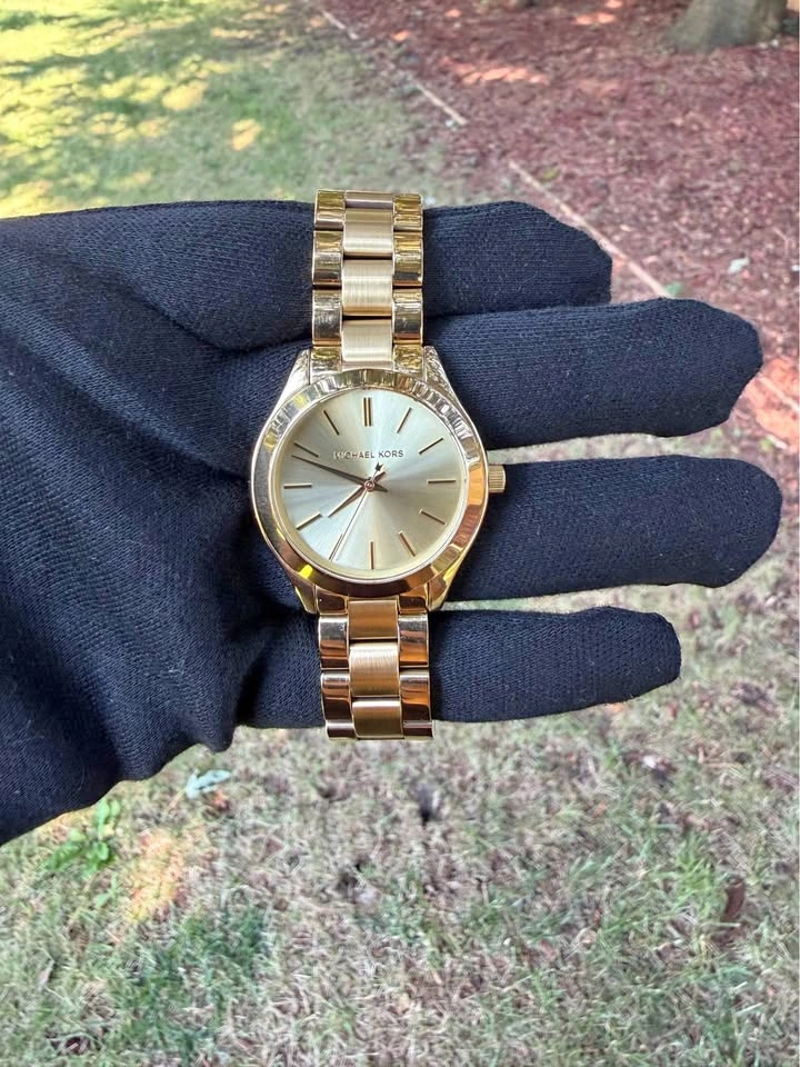 Michael Kors Women’s Gold-Tone Watch – MK3512