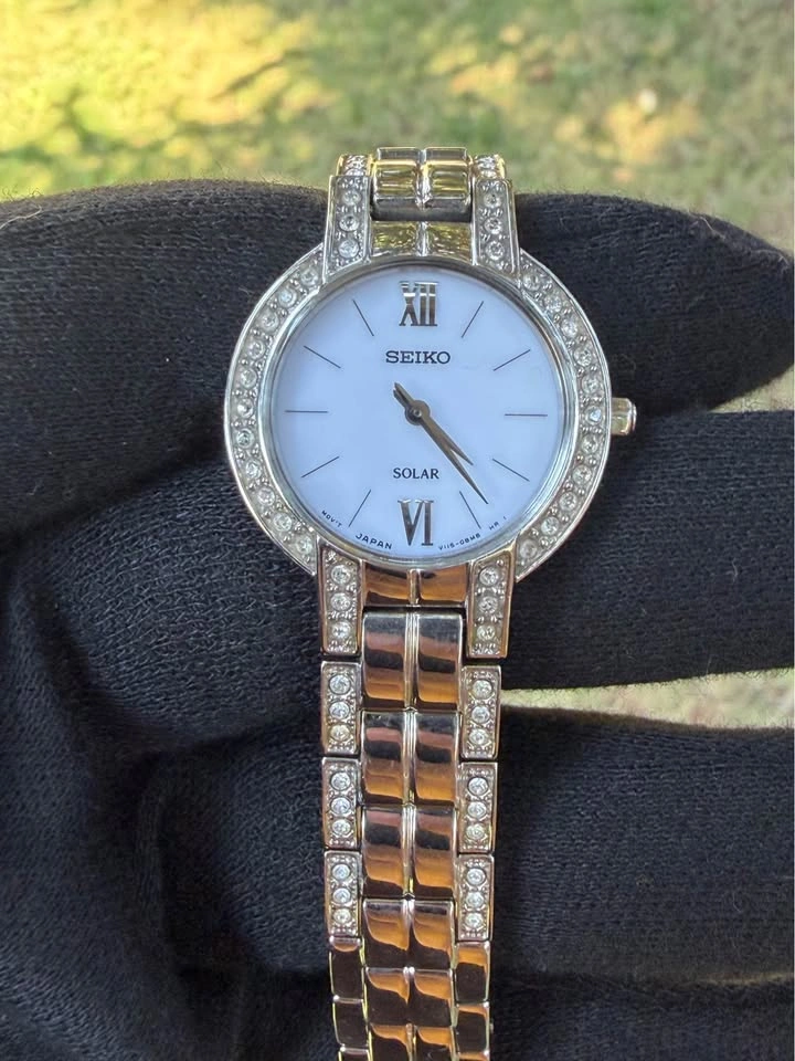 Seiko Solar Women’s Crystal Watch - photo 3