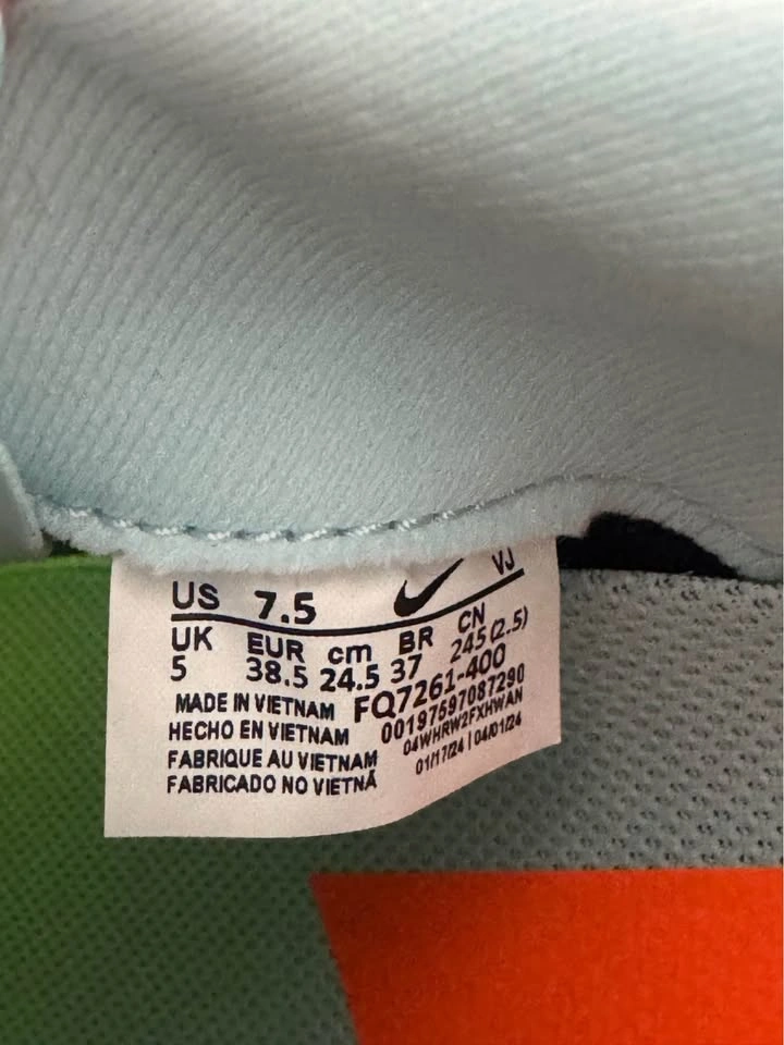 Nike Pegasus Plus Women - photo 4