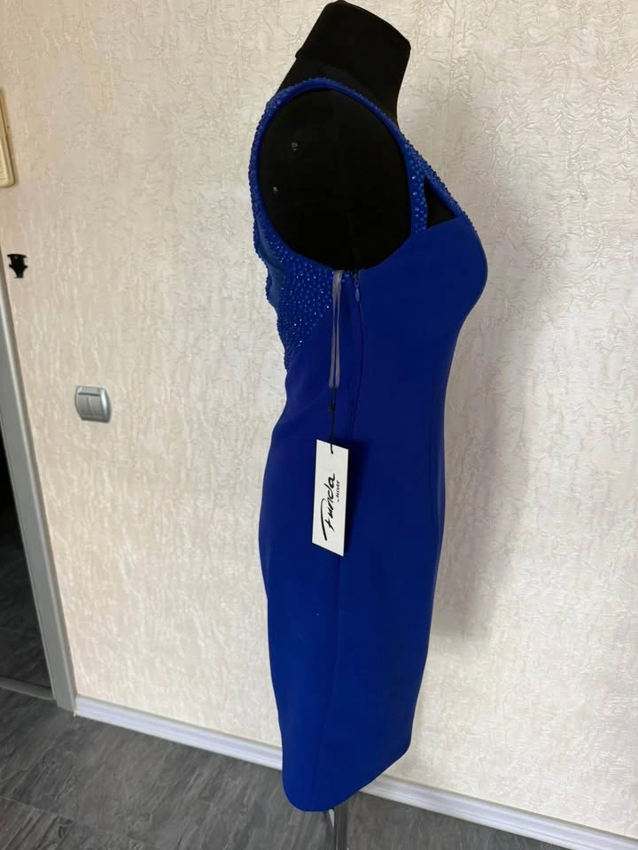 Brand New Royal Blue Dress with Sequin Detail – Size 38 - photo 5