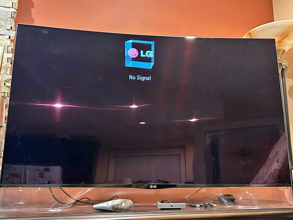 LG 55EA9700 55-inch Curved OLED TV