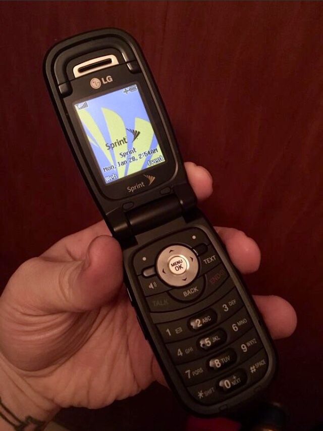 LG LX150 Cell Phone •Sprint• - photo 2