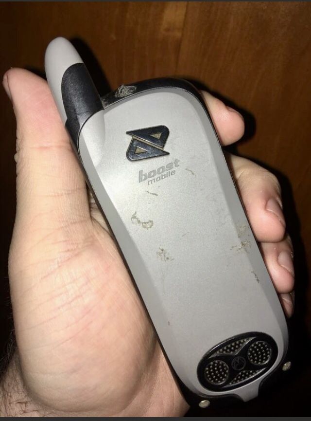 Motorola i415b Cell Phone •Boost• - photo 2
