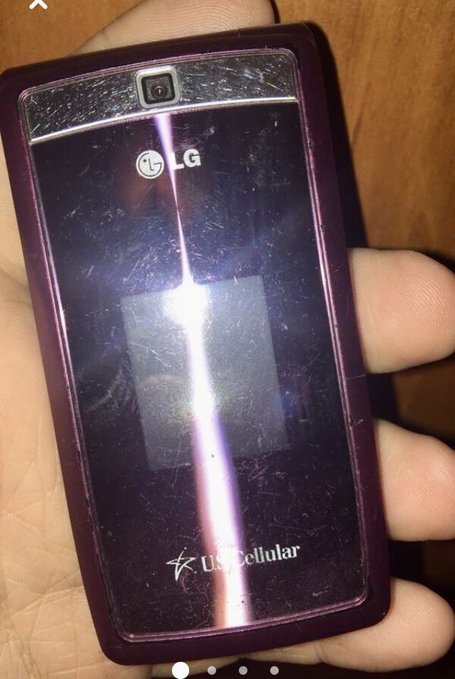 LG UX280 “Wine” Cell Phone •US Cellular•
