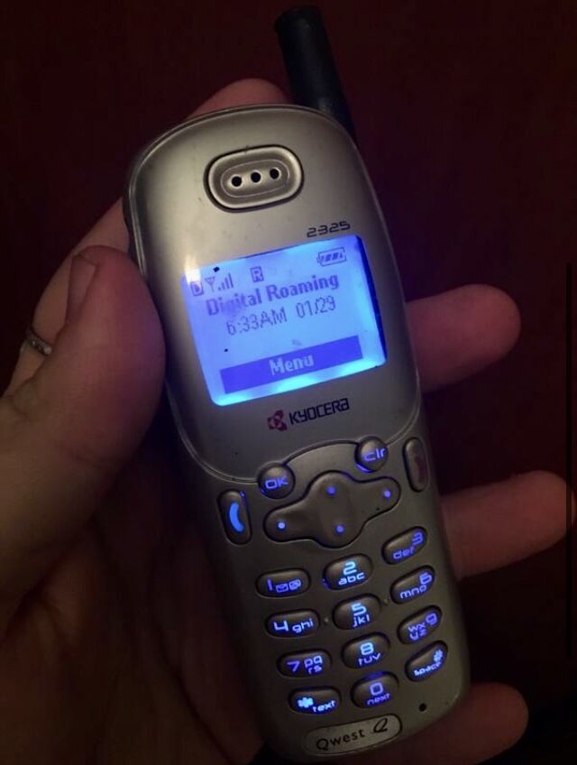 Kyocera 2325 Cell Phone •Qwest•