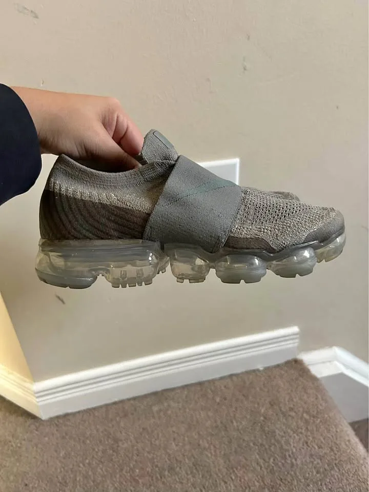 Nike VaporMax Flyknit thumbnail