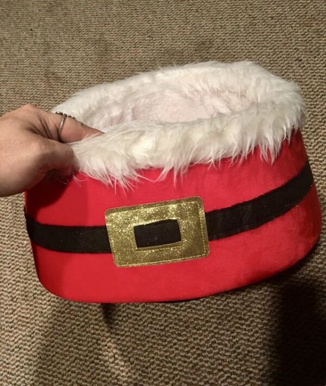 Santa Pet Bed - photo 2