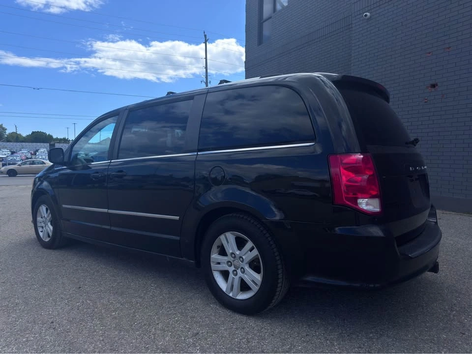 2014 Dodge Caravan - photo 5