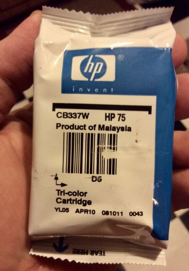 HP 75 Tri-Color Ink Cartridge