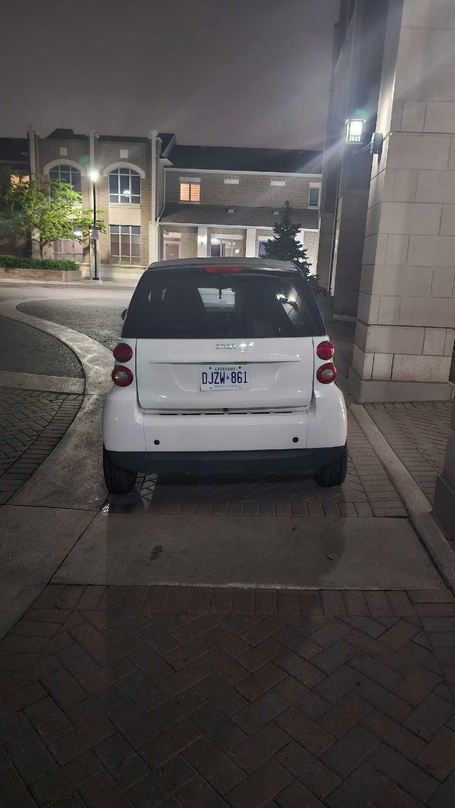 2012 Smart Fortwo Pure with 3-Year Warranty - photo 4