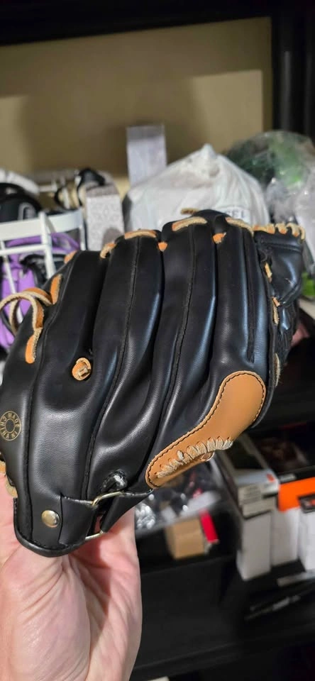 Baseball Glove (Youth - 10 inch) - photo 2