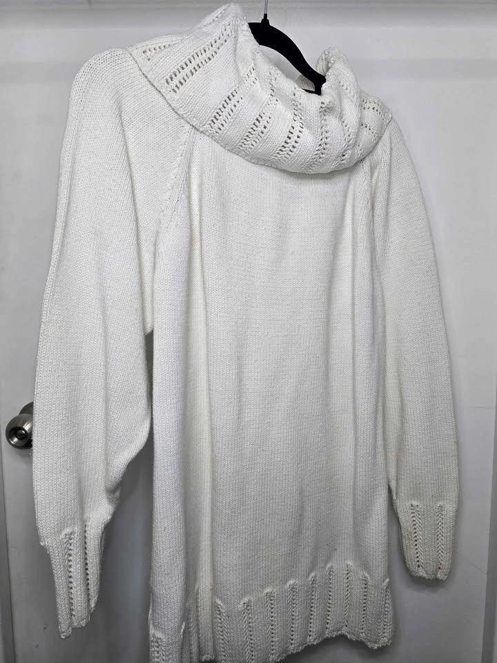 Women's White Knit Sweater (No tag) - photo 5