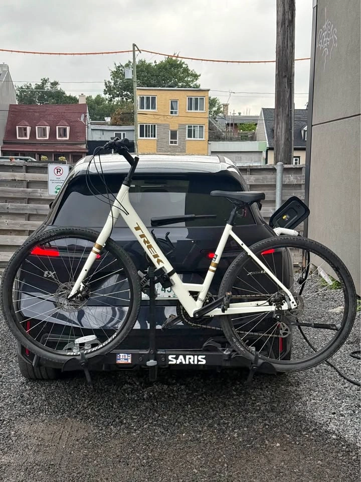 Trek Verve 1 Hybrid Bike