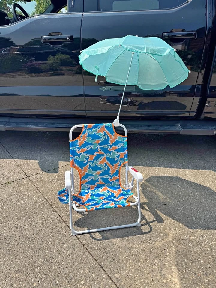 kids folding beach chair