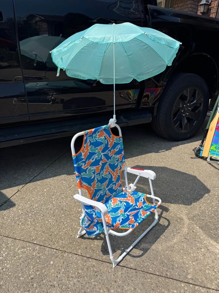 kids folding beach chair - photo 2