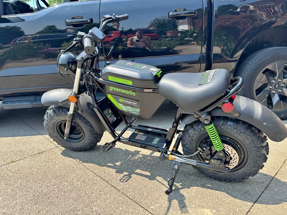 Greenworks e-bike