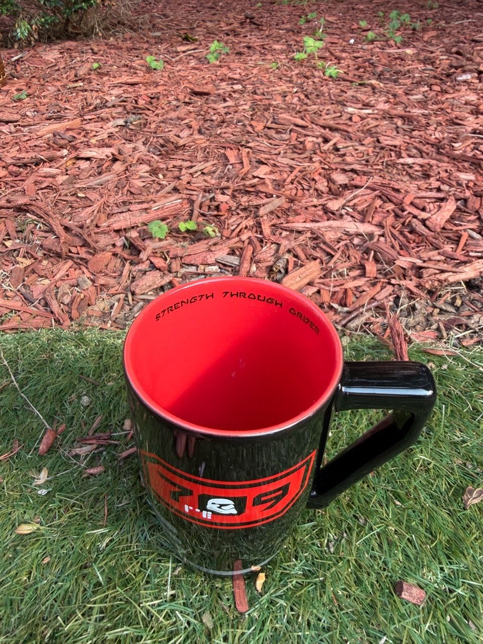 Star Wars Galaxy's Edge Black Spire Outpost Mug - photo 3