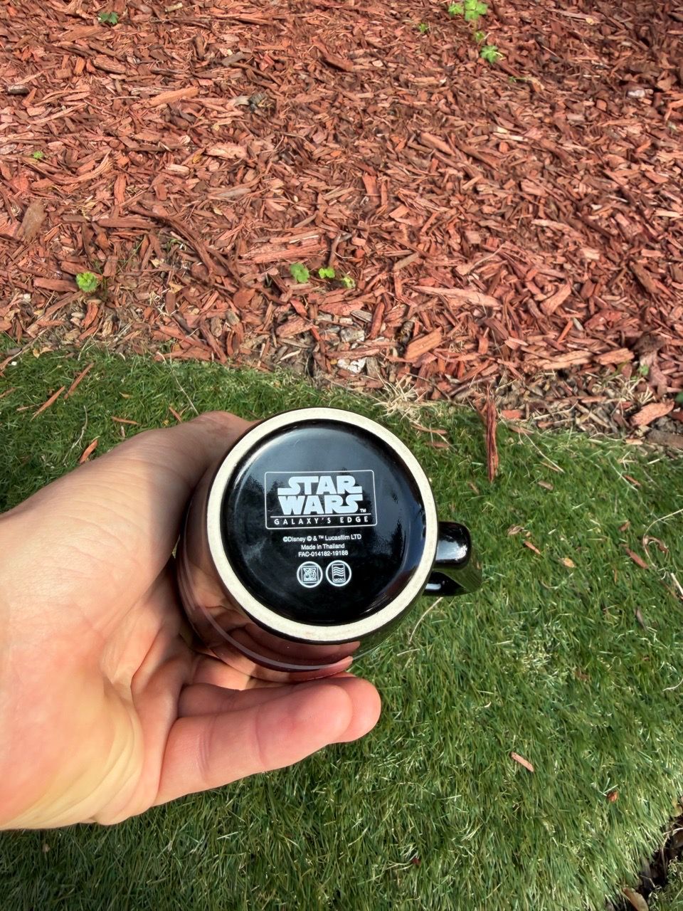 Star Wars Galaxy's Edge Black Spire Outpost Mug - photo 5
