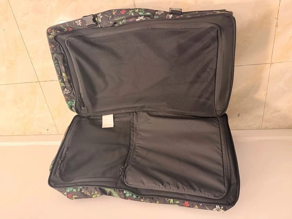 DAKINE Split Rolling Duffle Suitcase - photo 4