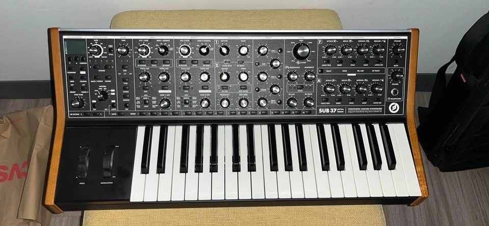 Moog Sub 37 - Tribute Edition