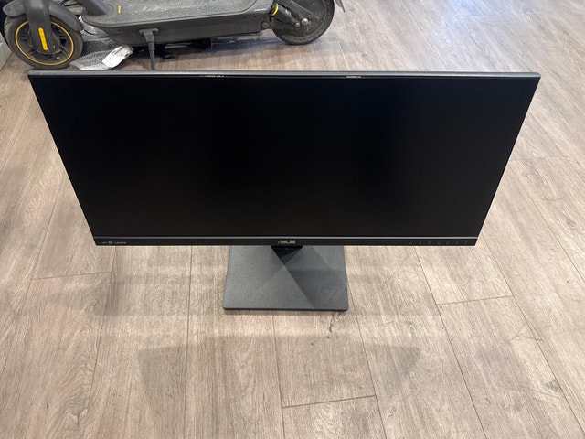 ASUS pb298q 29” Ultra Wide Monitor