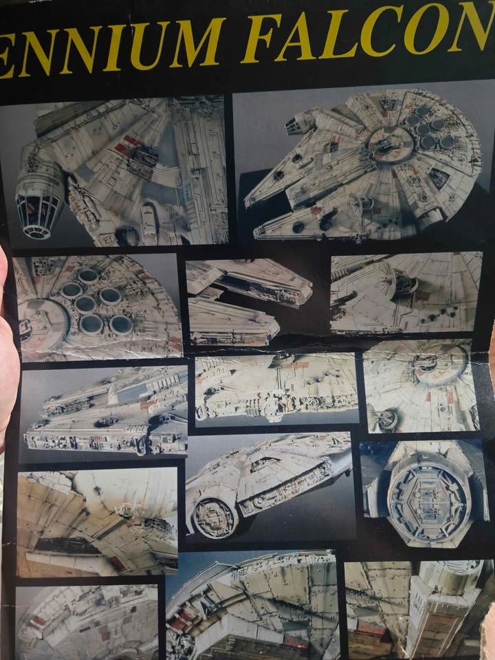 Revell Master Series Star Wars Millenium Falcon Model Set 5093 - photo 2