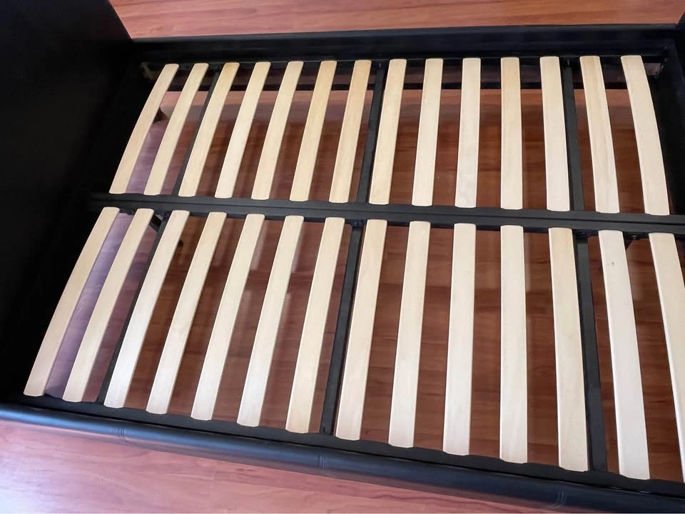 Black Leather Double / Full Bed + Sealy Mattress & Box Spring - photo 3