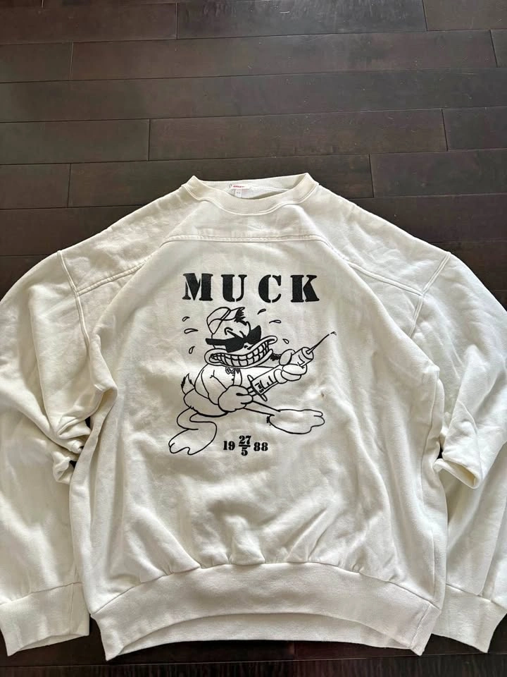 80s crew neck