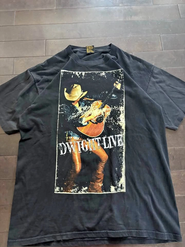 Vintage 90s Dwight live band tee