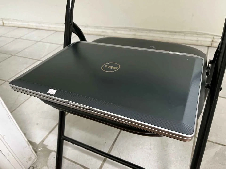 Dell Core i7 Gaming Laptop 8GB RAM 500GB HDD - photo 2