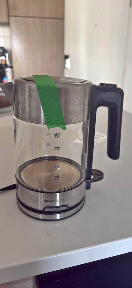 Amazon Basics Kettle