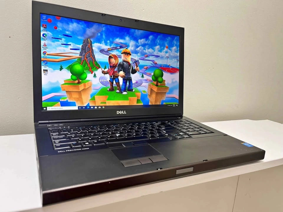 17.3” Dell Precision i7 24GB RAM 1TB SSD Gaming Laptop